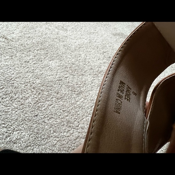 Women’s brown cognac wedges heels - Picture 4 of 5